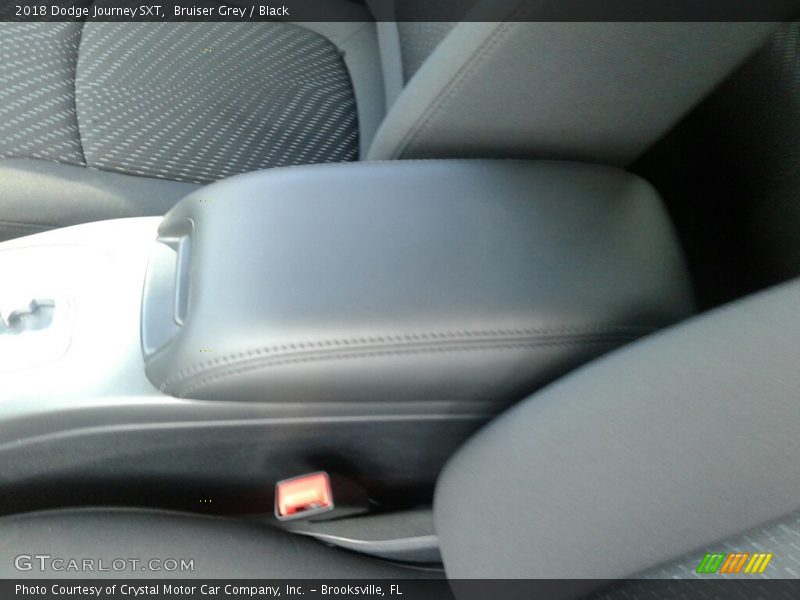 Bruiser Grey / Black 2018 Dodge Journey SXT