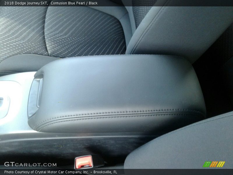 Contusion Blue Pearl / Black 2018 Dodge Journey SXT