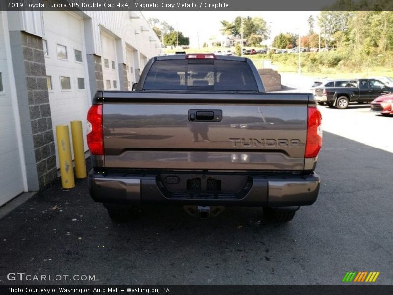 Magnetic Gray Metallic / Graphite 2019 Toyota Tundra SR5 Double Cab 4x4
