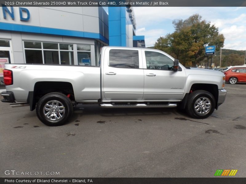 Silver Ice Metallic / Jet Black 2019 Chevrolet Silverado 2500HD Work Truck Crew Cab 4WD