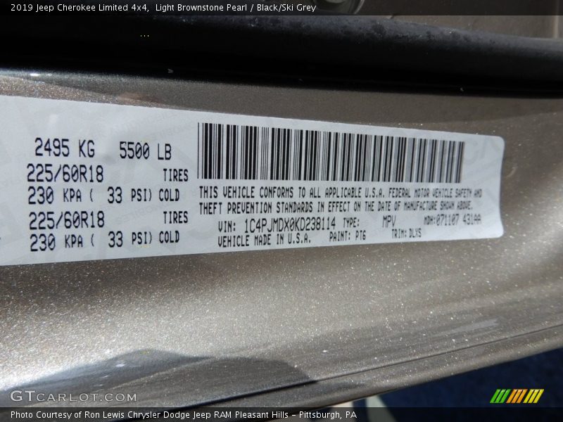 Light Brownstone Pearl / Black/Ski Grey 2019 Jeep Cherokee Limited 4x4