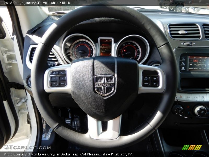 Vice White / Black 2018 Dodge Journey SE