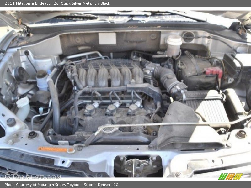 Quick Silver Metallic / Black 2011 Mitsubishi Endeavor LS