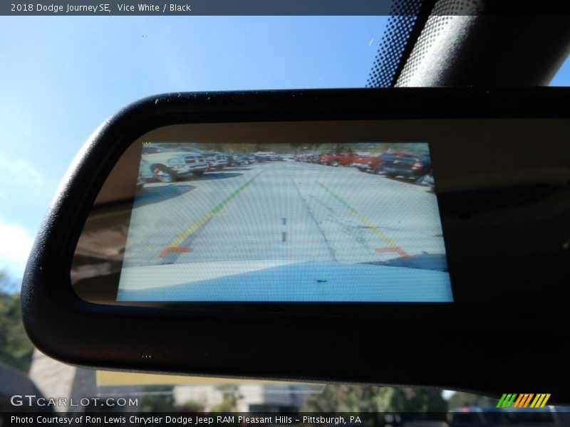 Vice White / Black 2018 Dodge Journey SE