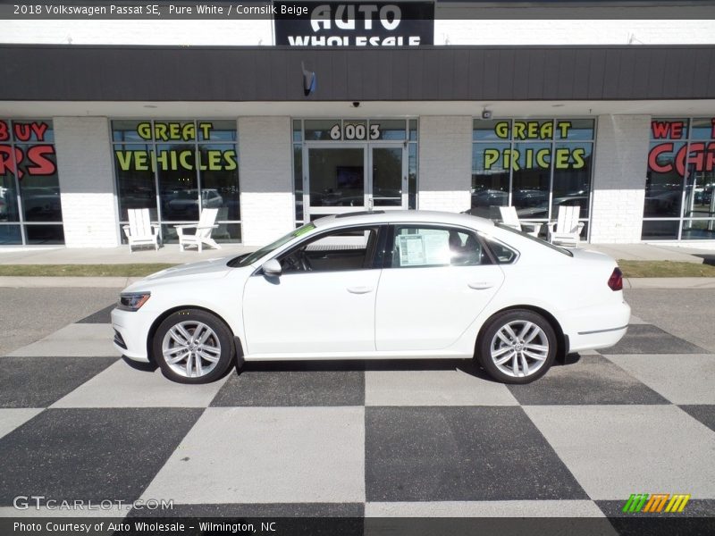 Pure White / Cornsilk Beige 2018 Volkswagen Passat SE
