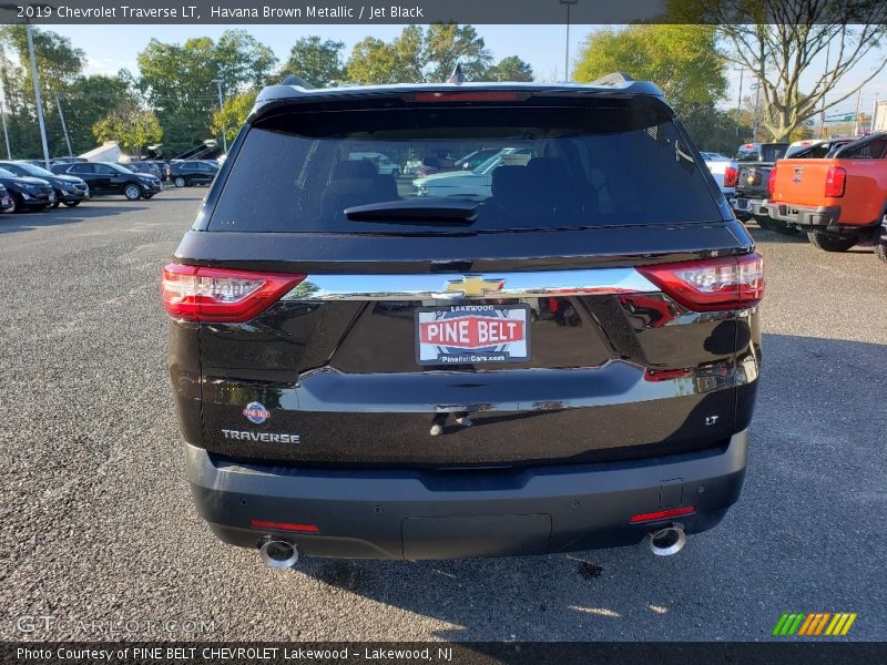 Havana Brown Metallic / Jet Black 2019 Chevrolet Traverse LT