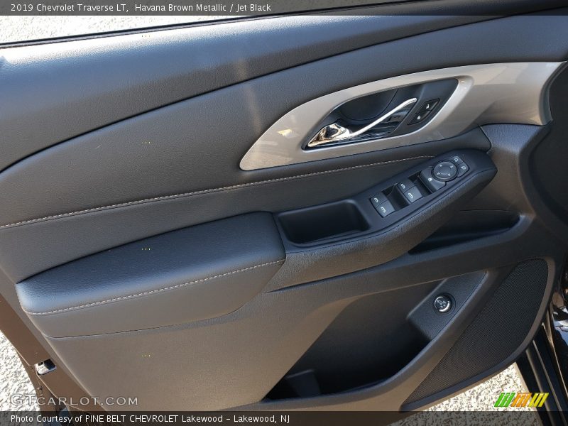 Havana Brown Metallic / Jet Black 2019 Chevrolet Traverse LT