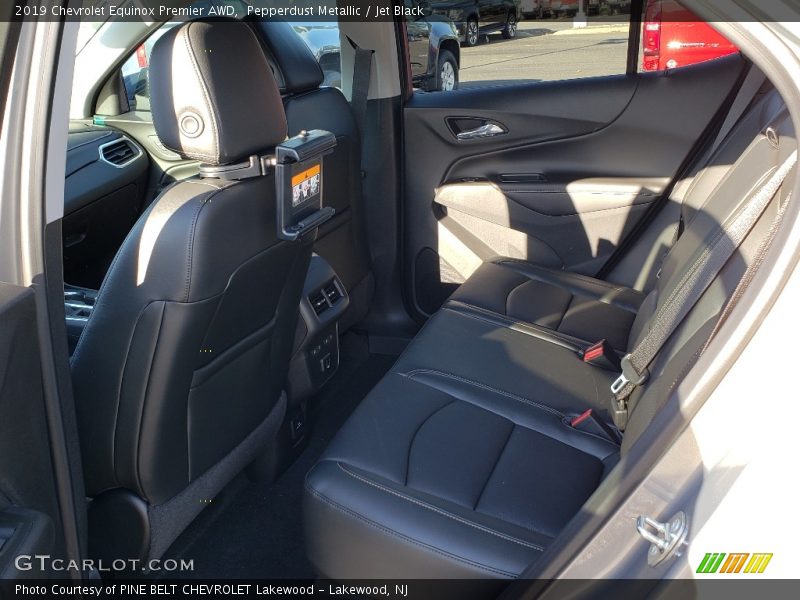 Pepperdust Metallic / Jet Black 2019 Chevrolet Equinox Premier AWD