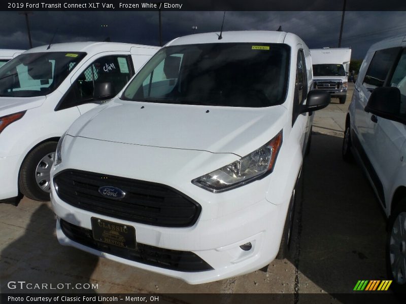 Frozen White / Ebony 2019 Ford Transit Connect XLT Van