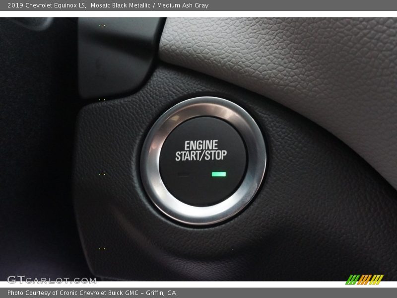 Mosaic Black Metallic / Medium Ash Gray 2019 Chevrolet Equinox LS