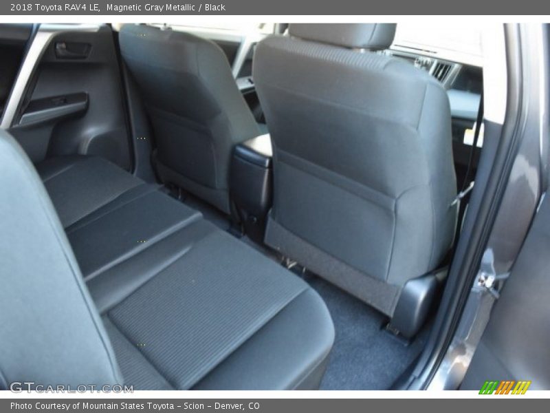 Magnetic Gray Metallic / Black 2018 Toyota RAV4 LE