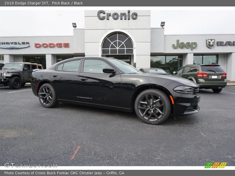 Pitch Black / Black 2019 Dodge Charger SXT