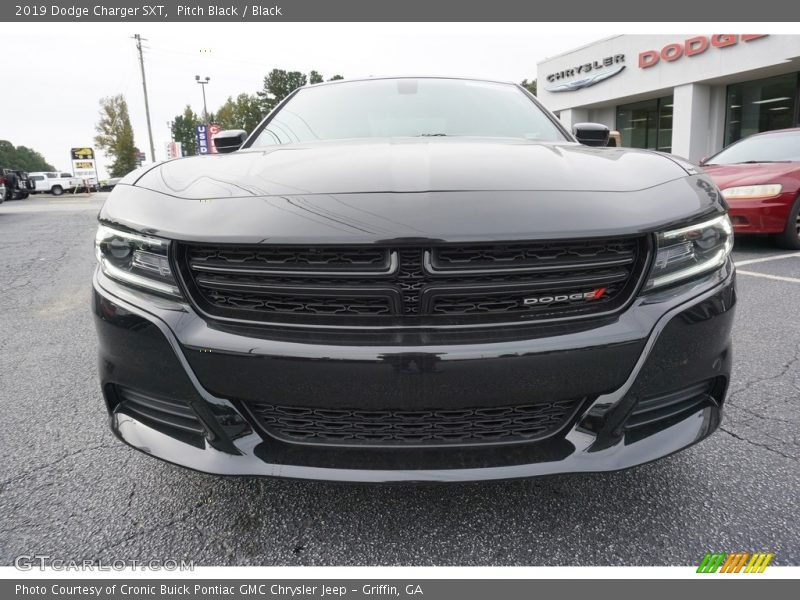 Pitch Black / Black 2019 Dodge Charger SXT