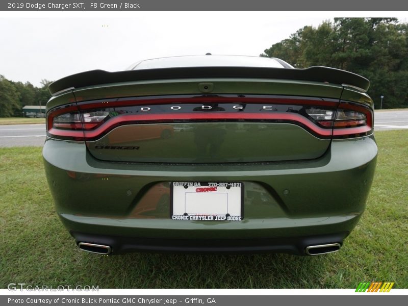 F8 Green / Black 2019 Dodge Charger SXT