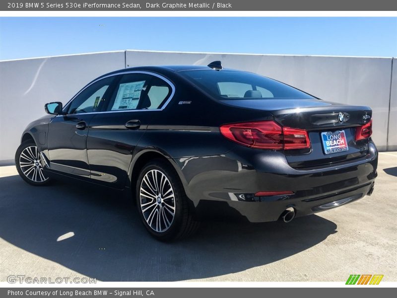 Dark Graphite Metallic / Black 2019 BMW 5 Series 530e iPerformance Sedan