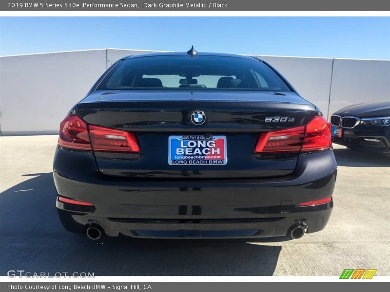 Dark Graphite Metallic / Black 2019 BMW 5 Series 530e iPerformance Sedan