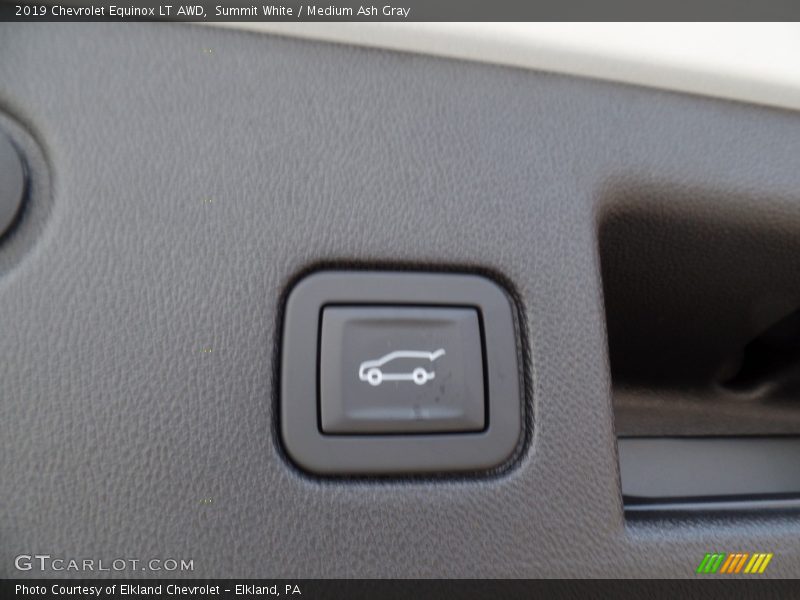Summit White / Medium Ash Gray 2019 Chevrolet Equinox LT AWD