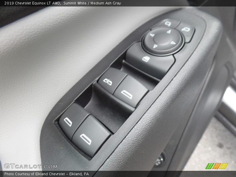 Summit White / Medium Ash Gray 2019 Chevrolet Equinox LT AWD