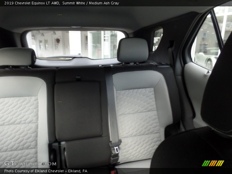 Summit White / Medium Ash Gray 2019 Chevrolet Equinox LT AWD