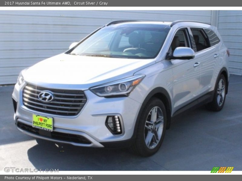 Circuit Silver / Gray 2017 Hyundai Santa Fe Ultimate AWD