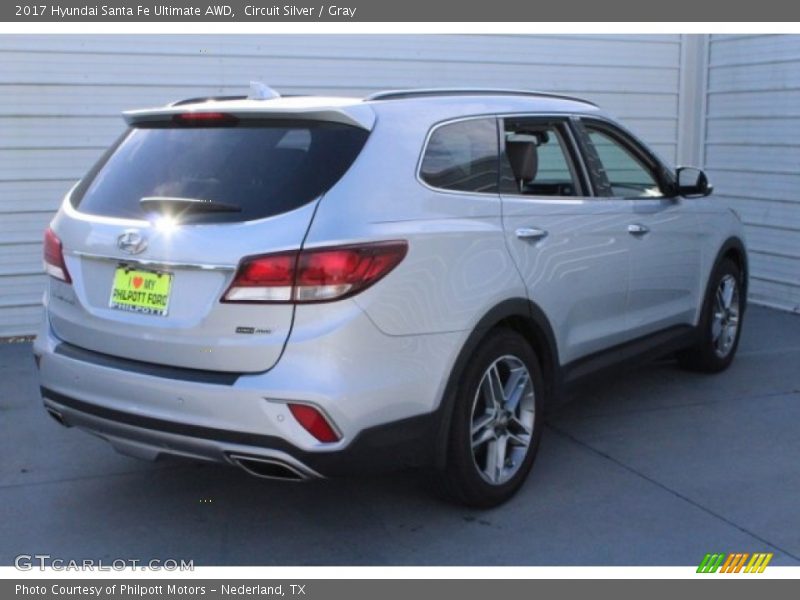 Circuit Silver / Gray 2017 Hyundai Santa Fe Ultimate AWD