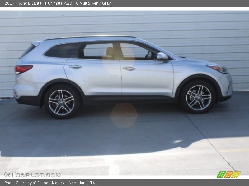 Circuit Silver / Gray 2017 Hyundai Santa Fe Ultimate AWD
