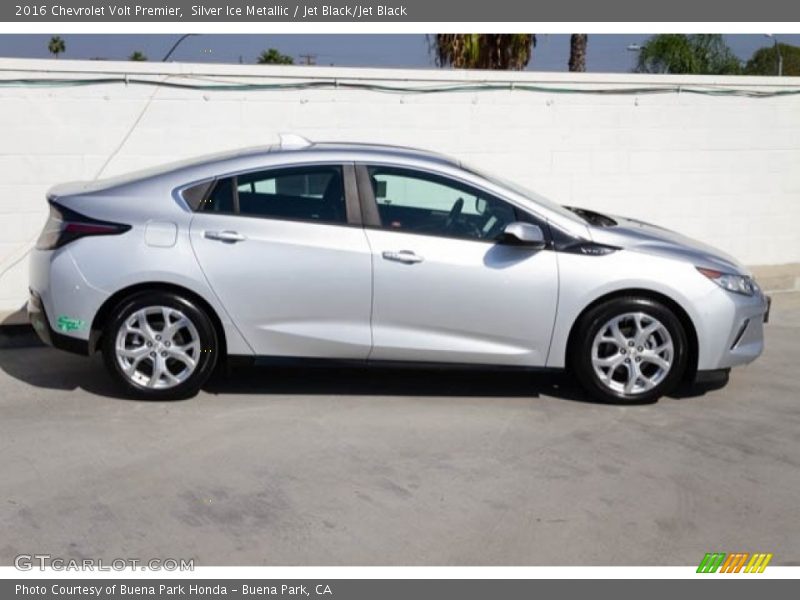  2016 Volt Premier Silver Ice Metallic
