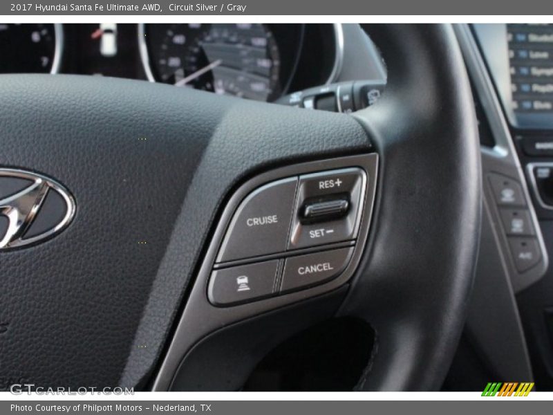 Circuit Silver / Gray 2017 Hyundai Santa Fe Ultimate AWD