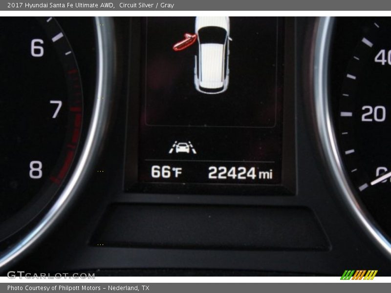 Circuit Silver / Gray 2017 Hyundai Santa Fe Ultimate AWD