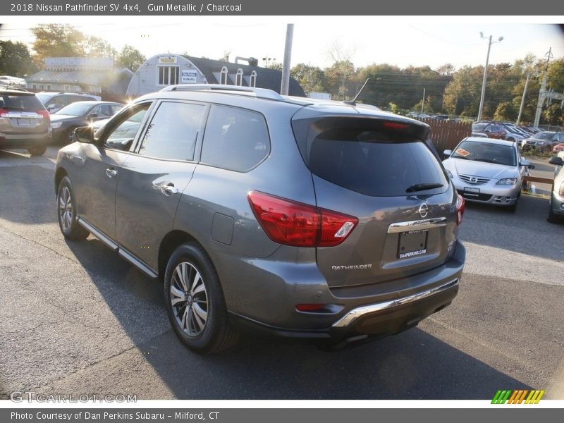Gun Metallic / Charcoal 2018 Nissan Pathfinder SV 4x4