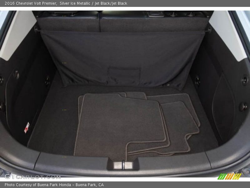 Silver Ice Metallic / Jet Black/Jet Black 2016 Chevrolet Volt Premier