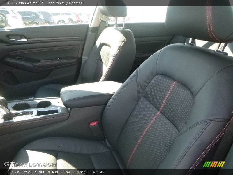 Pearl White / Charcoal 2019 Nissan Altima SR