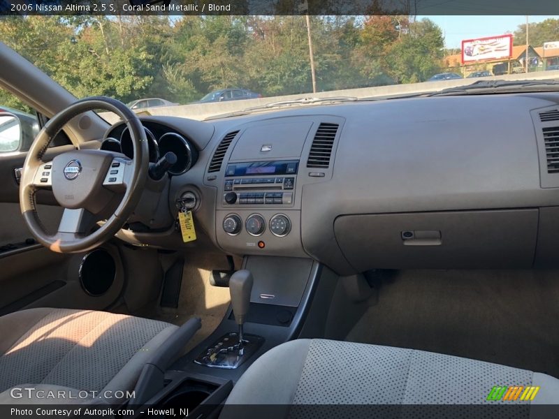 Coral Sand Metallic / Blond 2006 Nissan Altima 2.5 S