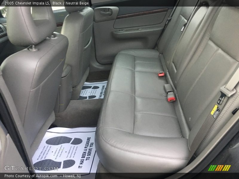 Black / Neutral Beige 2005 Chevrolet Impala LS