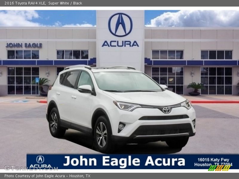 Super White / Black 2016 Toyota RAV4 XLE