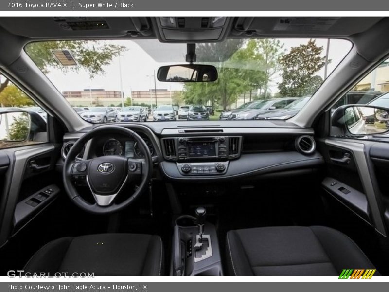 Super White / Black 2016 Toyota RAV4 XLE