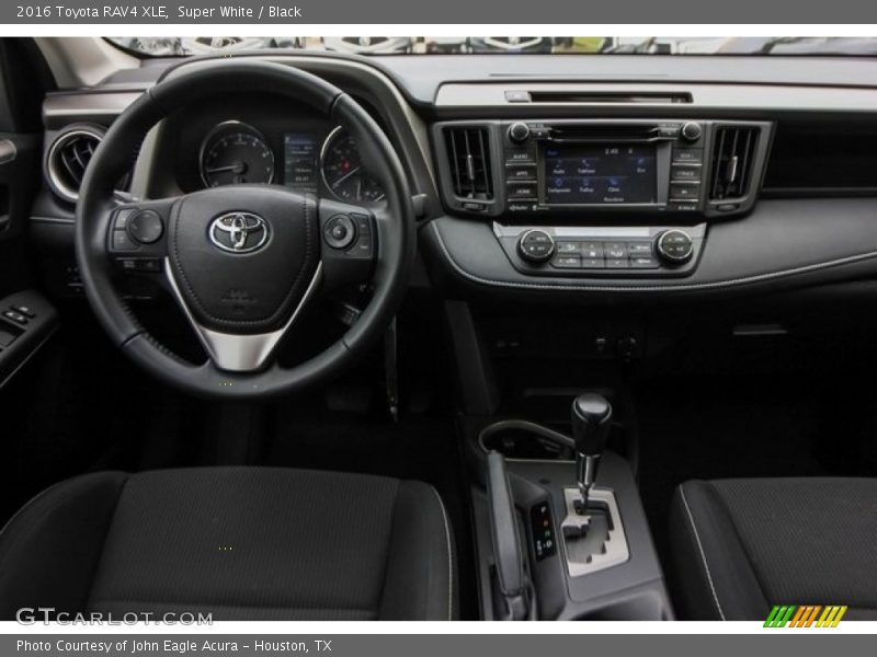 Super White / Black 2016 Toyota RAV4 XLE