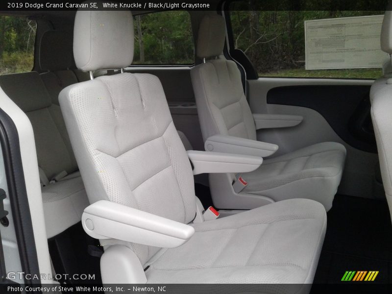 White Knuckle / Black/Light Graystone 2019 Dodge Grand Caravan SE