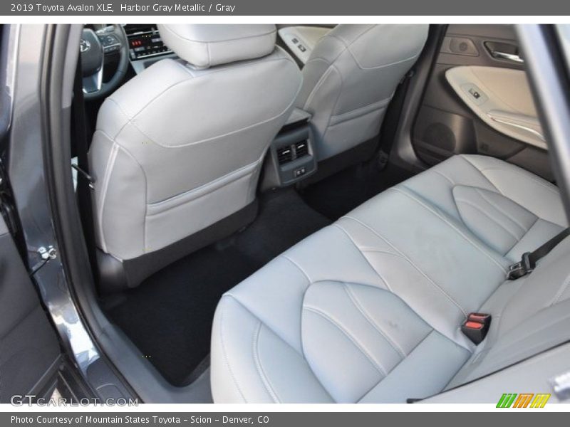 Harbor Gray Metallic / Gray 2019 Toyota Avalon XLE