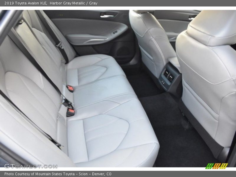 Harbor Gray Metallic / Gray 2019 Toyota Avalon XLE