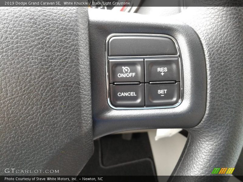 White Knuckle / Black/Light Graystone 2019 Dodge Grand Caravan SE