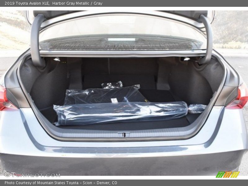 Harbor Gray Metallic / Gray 2019 Toyota Avalon XLE