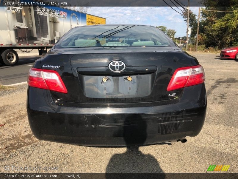 Black / Ash 2009 Toyota Camry LE