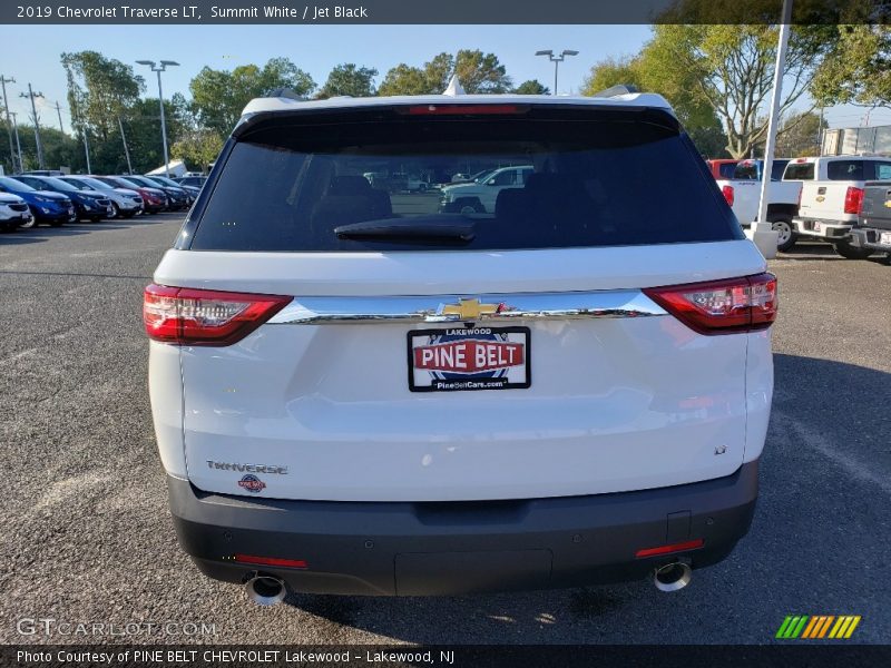 Summit White / Jet Black 2019 Chevrolet Traverse LT