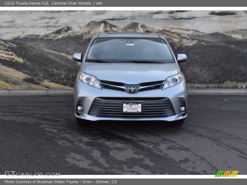 Celestial Silver Metallic / Ash 2019 Toyota Sienna XLE