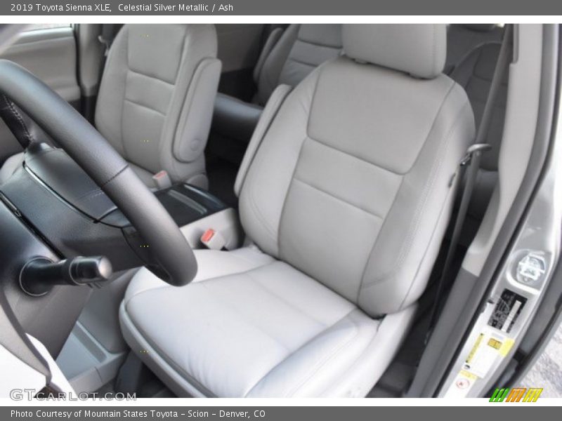 Celestial Silver Metallic / Ash 2019 Toyota Sienna XLE