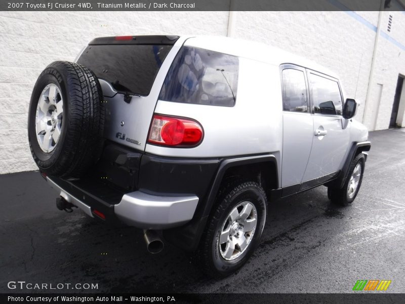 Titanium Metallic / Dark Charcoal 2007 Toyota FJ Cruiser 4WD
