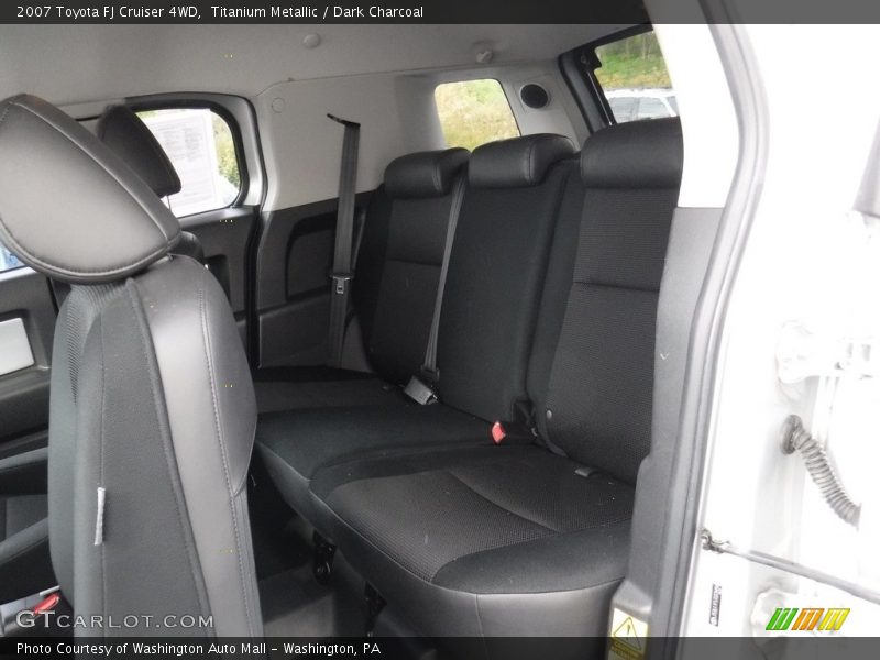 Titanium Metallic / Dark Charcoal 2007 Toyota FJ Cruiser 4WD