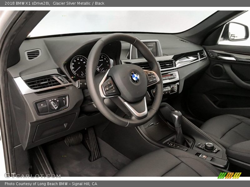 Glacier Silver Metallic / Black 2018 BMW X1 sDrive28i