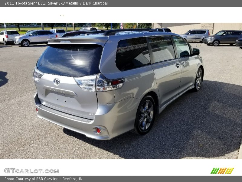 Silver Sky Metallic / Dark Charcoal 2011 Toyota Sienna SE
